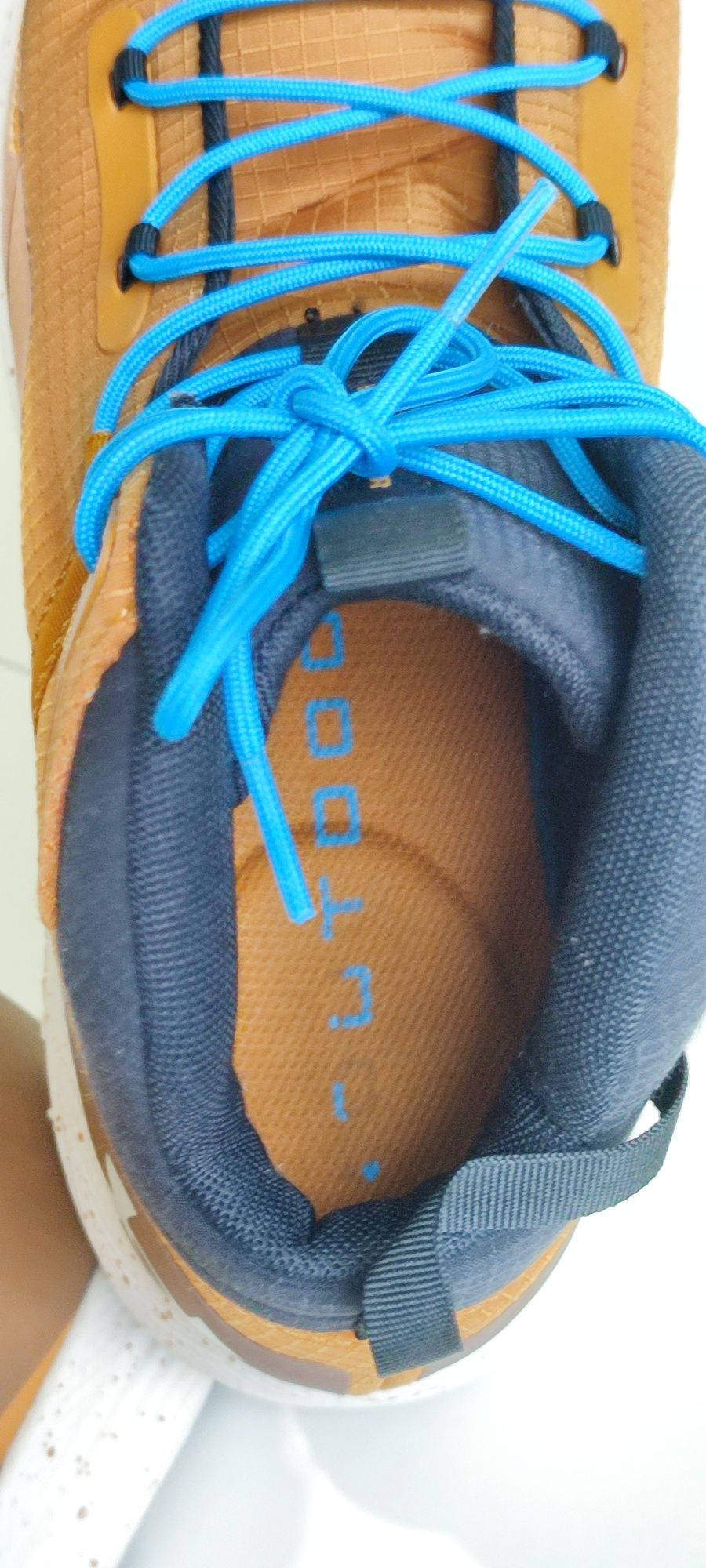 Трекінгові черевики Under Armour