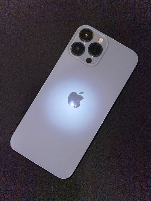 Продам IPhone 13 Pro Max