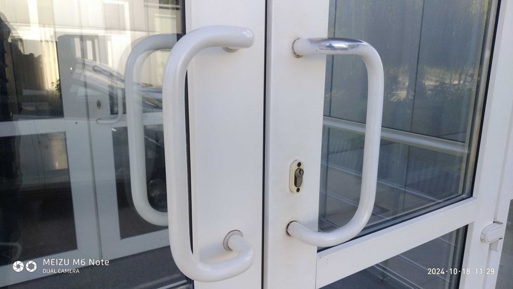 Профессиональный ремонт пластиковых окон и дверей в Кривом Роге.