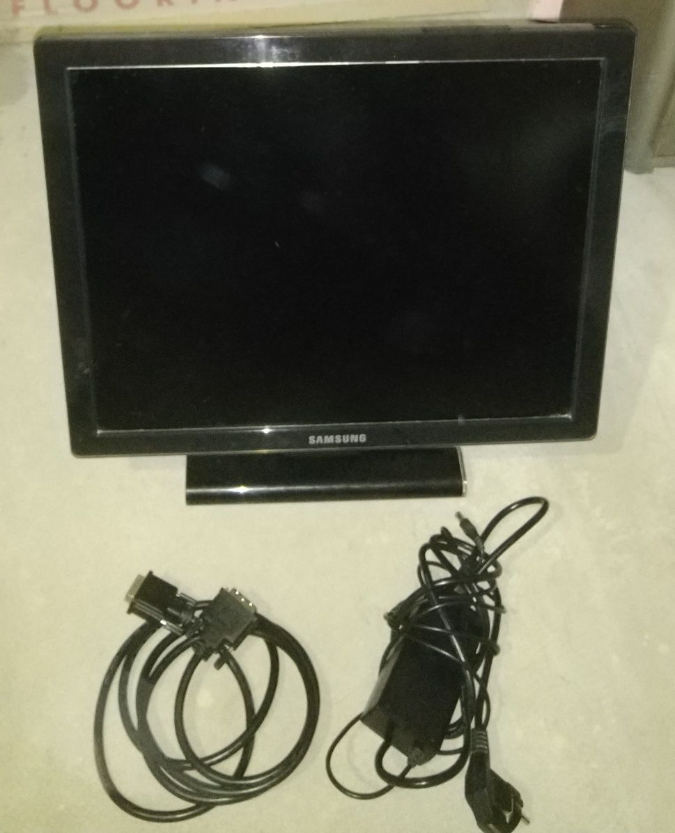 Монітор Samsung 971p