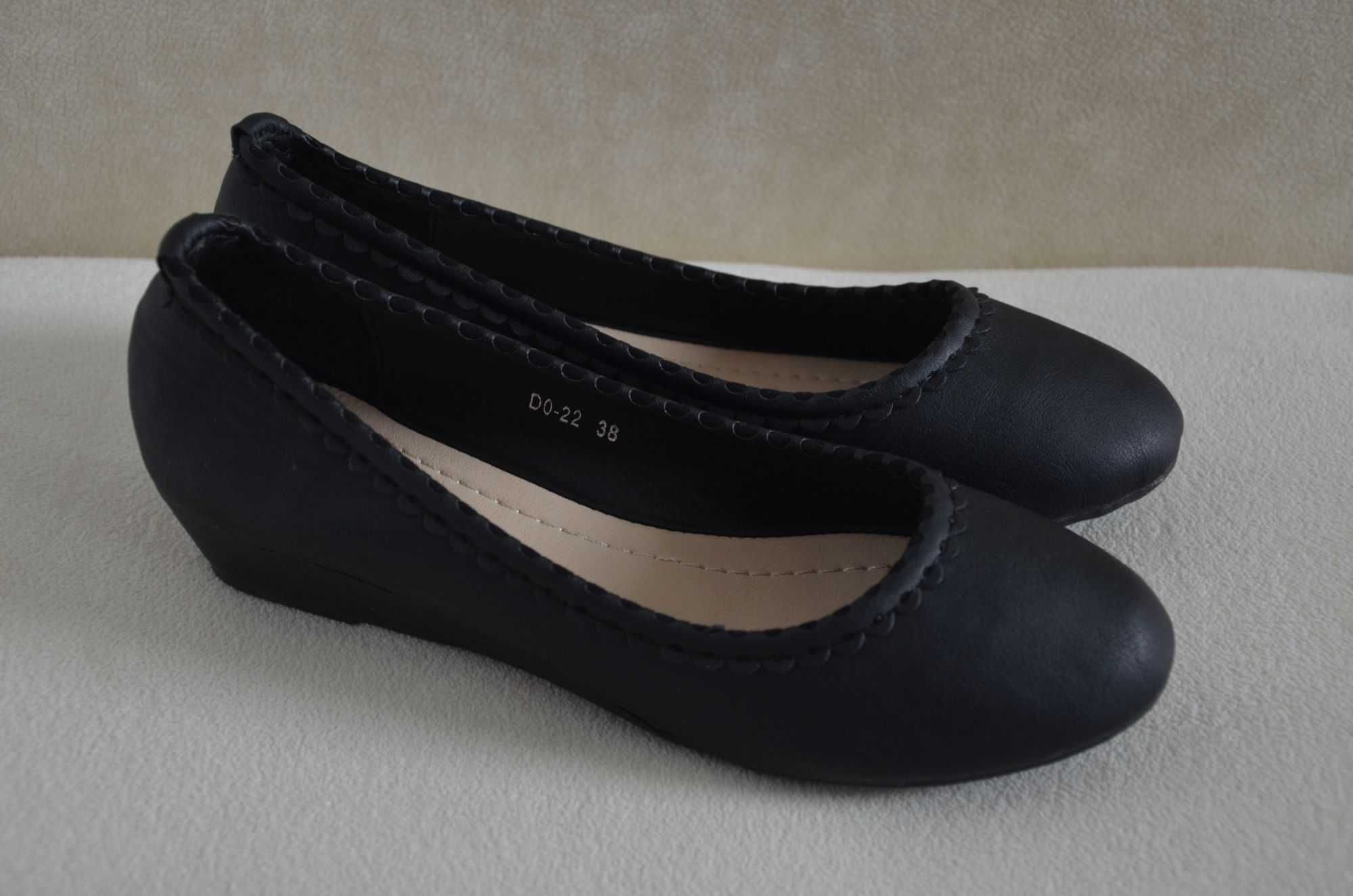 Lucky Shoes nowe buty czółenka półbuty damskie ekoskóra czarne 38 24cm