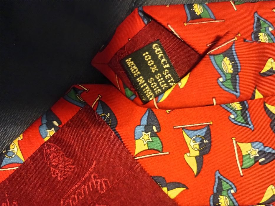 Gravata Gucci vintage