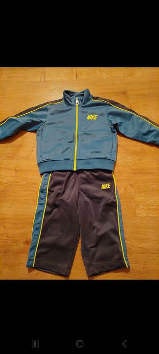 Komplet chłopięcy Nike