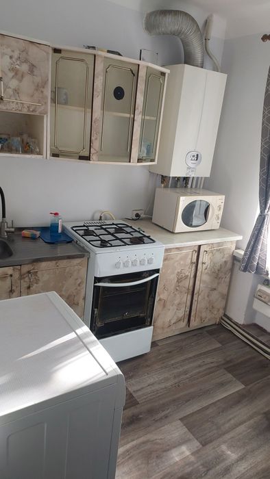 Сдам  посуточно и надолгий срок уютную квартиру ,