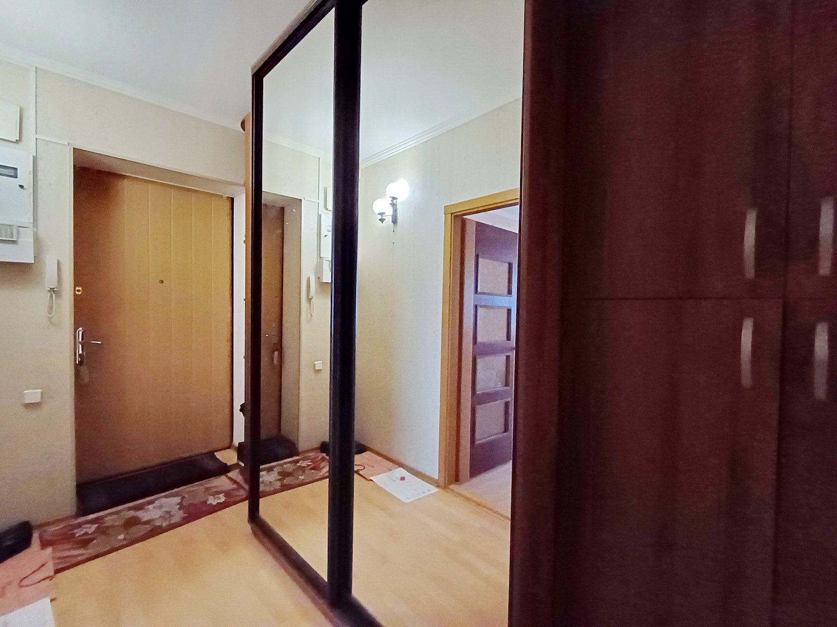 Квартира, 2 кімнати, Незалежної України, 53, гарний стан