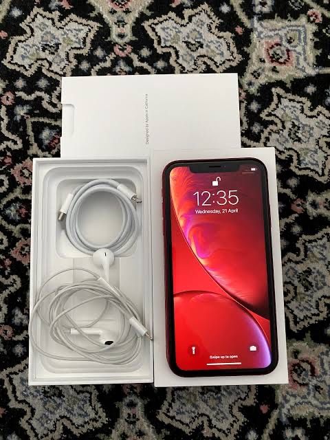 Iphone XR Red stan bdb Komplet warto