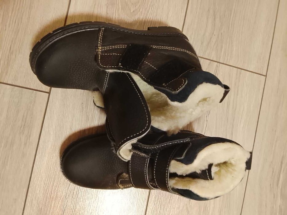 Зимові черевики на хлопчика 34 розмір