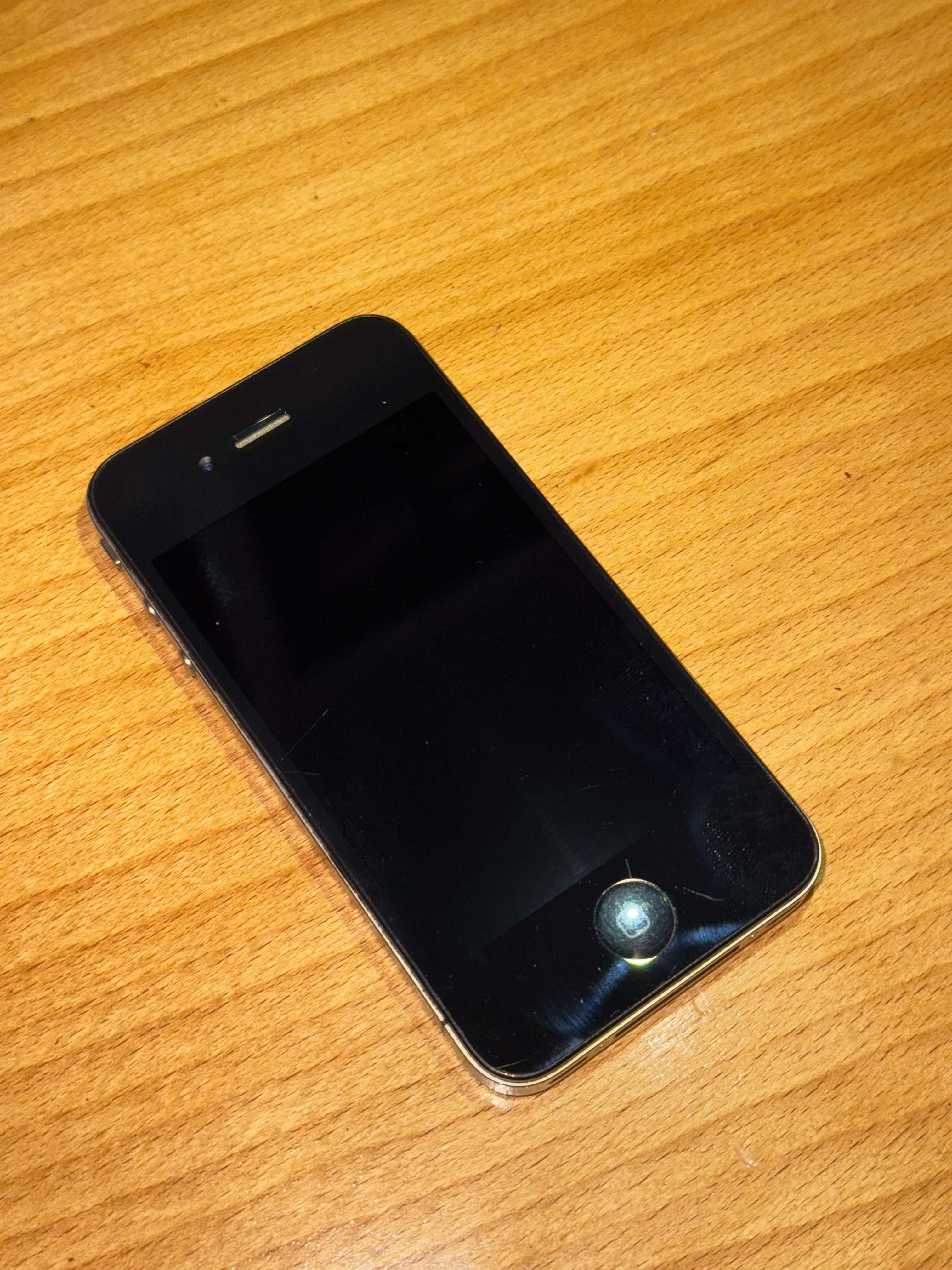iPhone 4 8GB A1332