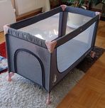 Łóżeczko turystyczne Kinderkraft – lekkie, składane,stan bardzo dobry!