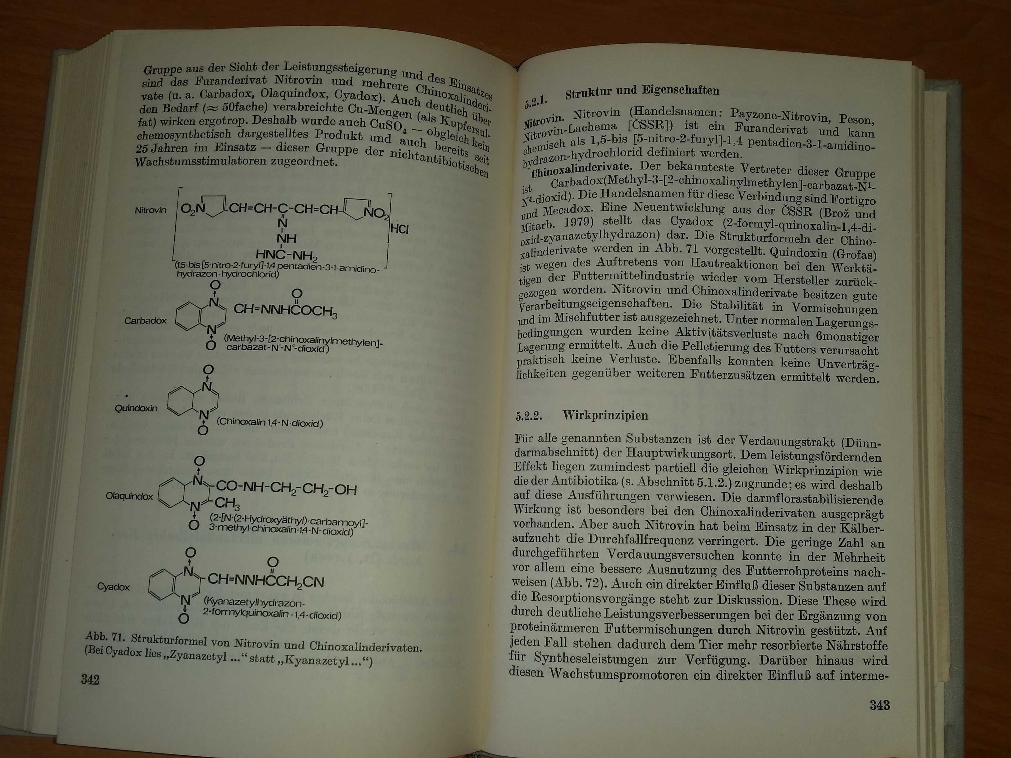 Książka medyczna niemiecka  Biostimulatoren und Futterzusätze