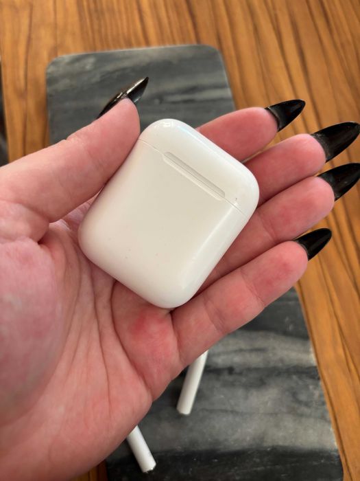 Apple AirPods 2 gen.