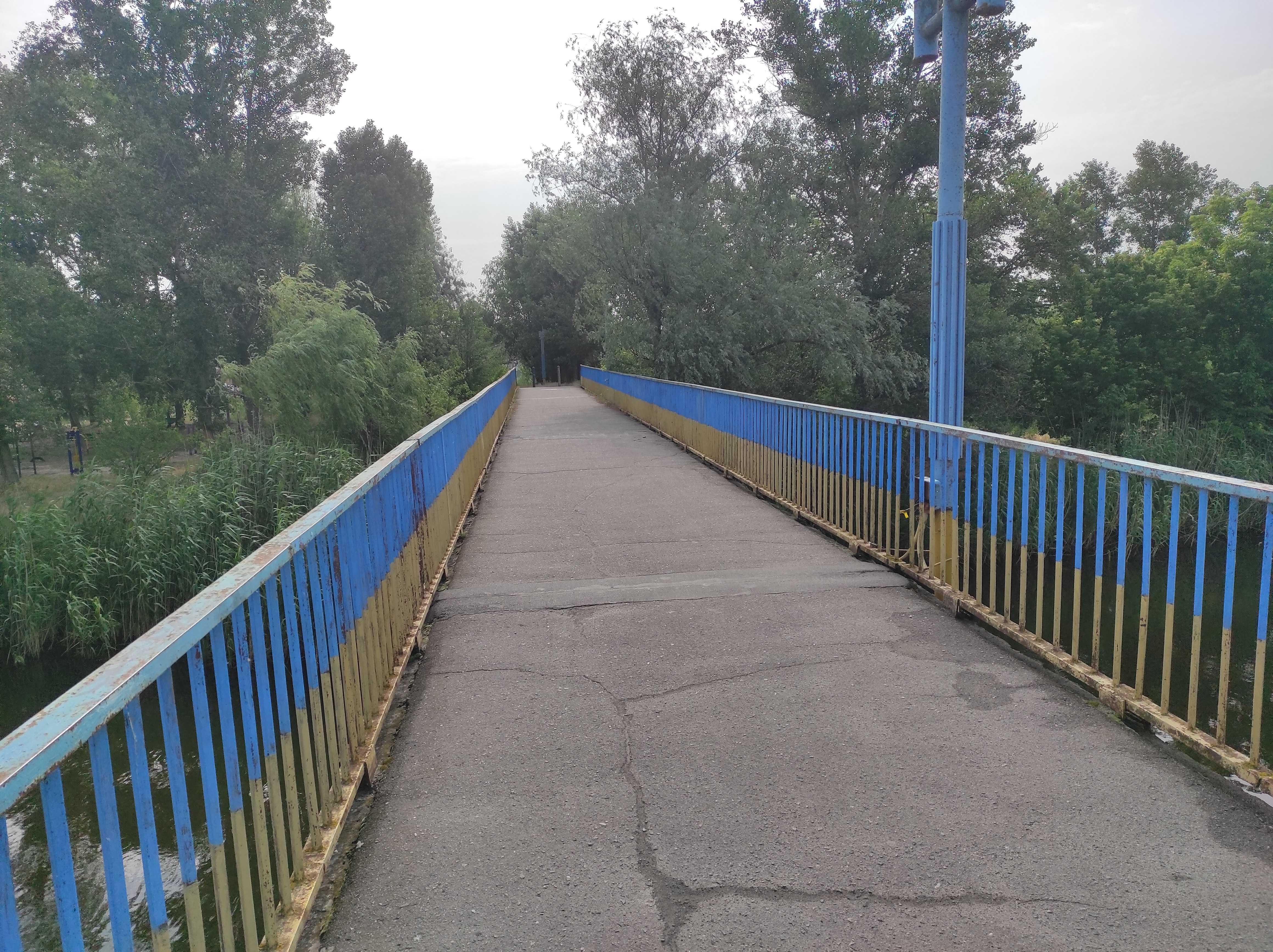 Двухкімнатна квартира в Миргороді з авт. опаленням та кухнею- студією.