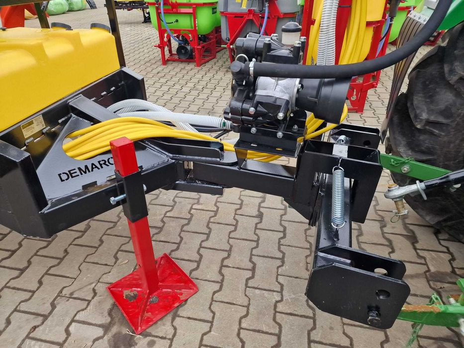 Opryskiwacz 1200l / 15m przyczepiany/zaczepiany Demarol