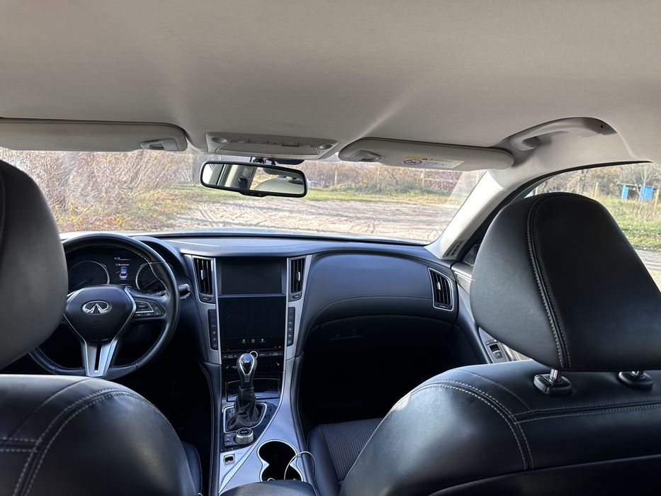 Продам Інфініті Q50