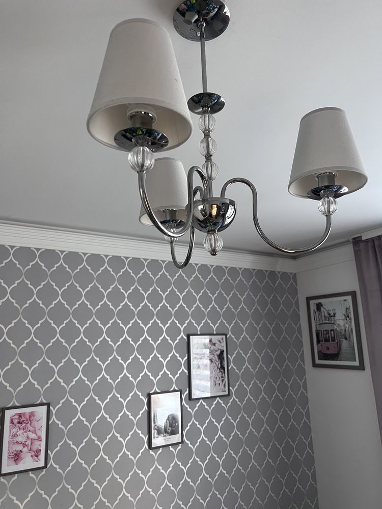 Żyrandol lampa trzy kinkiety