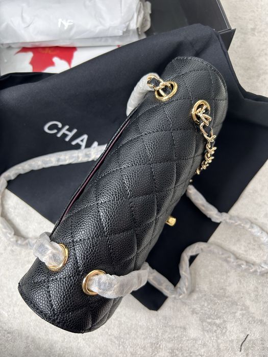 Сумочка в стилі Chanel