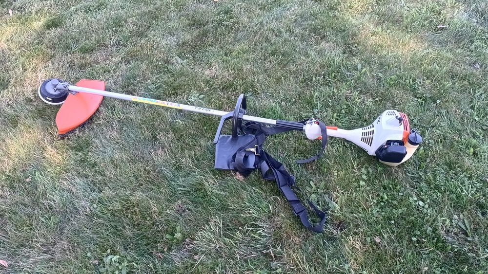 Kosa podkaszarka spalinowa STIHL FS55 żyłka