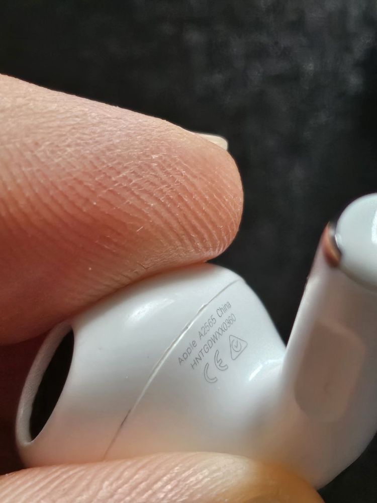Apple AirPods 3 з підтримкою Mag Safe