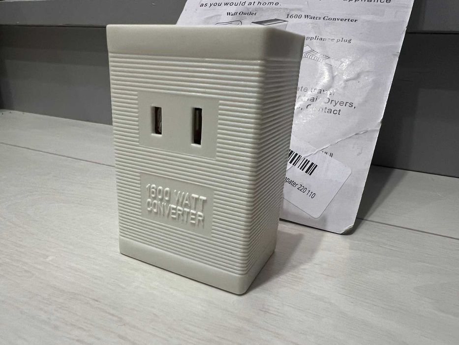 Понижувач напруги 220В - 110В/120В | 1600W | Конвертер, Перетворювач