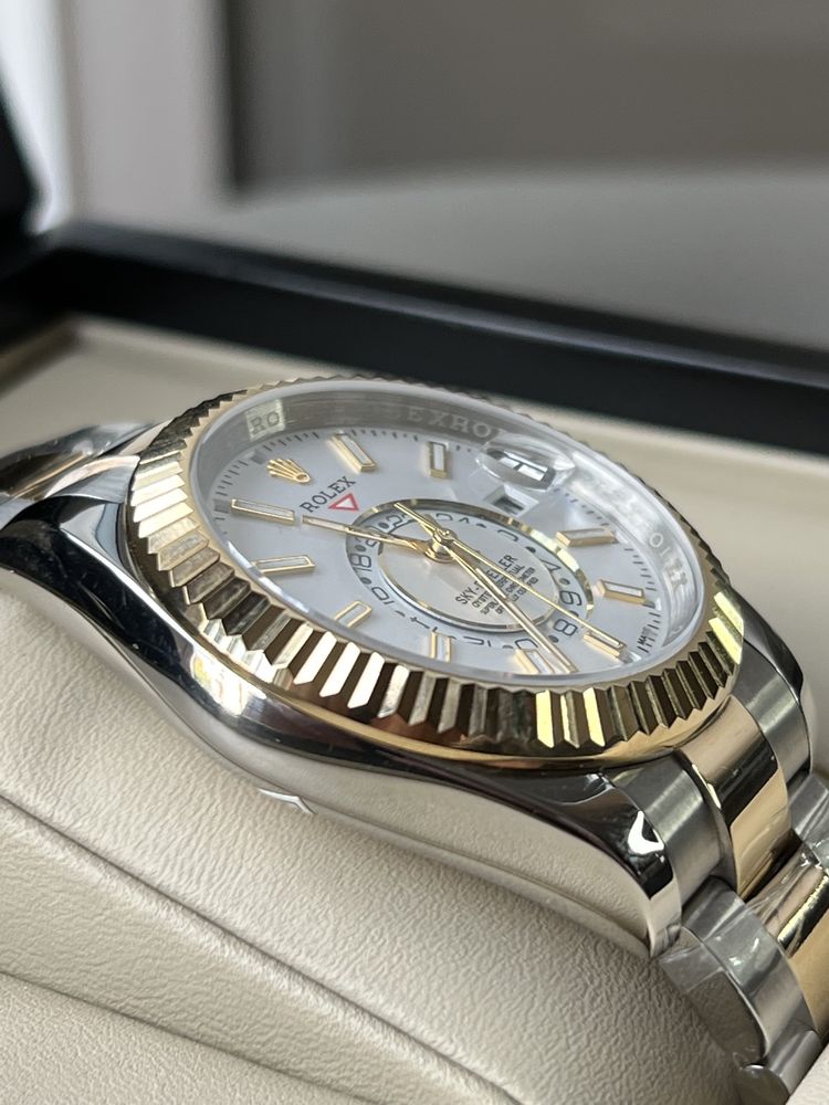 мужские наручные часы Rolex SKY-DWELLER white
