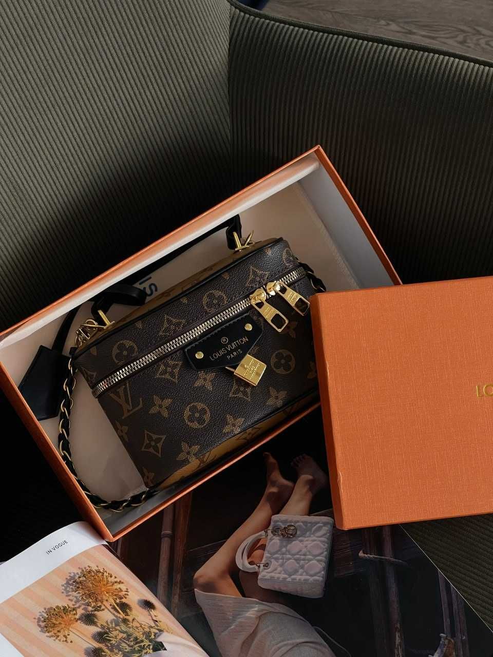 Сумка Louis Vuitton Classic Lambskin Сумочка Луї Віттон Сумка LV