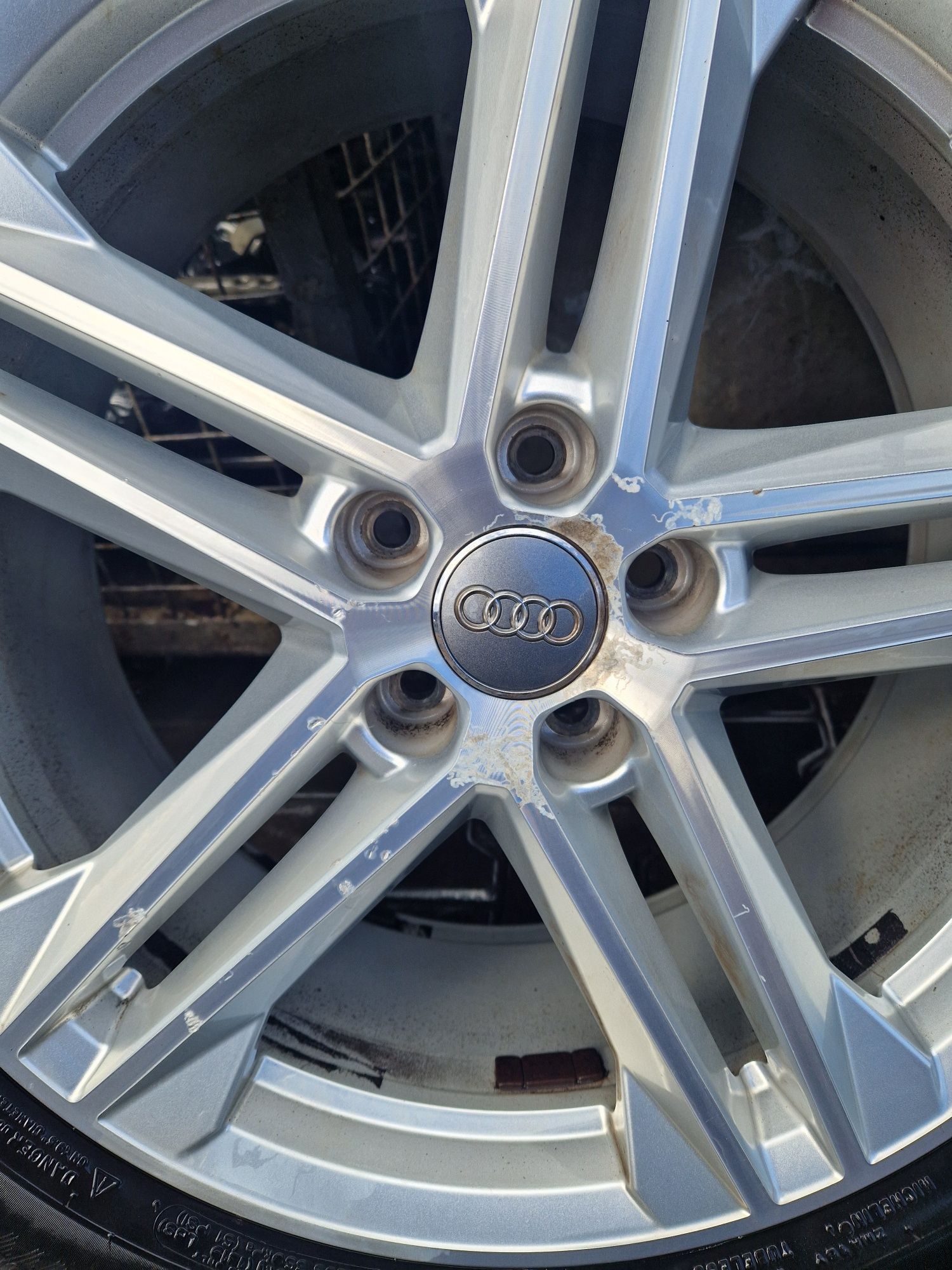 Oryginalne Koła Audi Q5 SQ5 S-line 235/55R19 39/21r. Lato Michelin 7mm