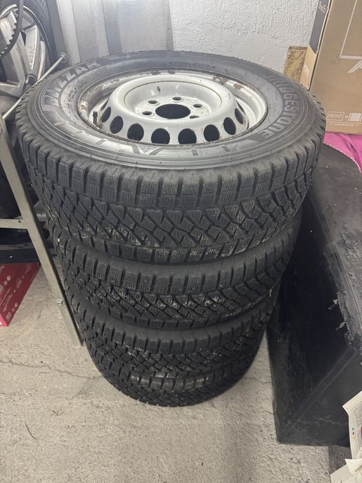 Колеса диски шини 235/65/16 C