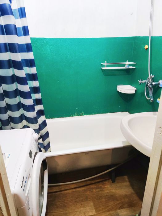 Продам 2х кімнатну квартиру в центрі міста