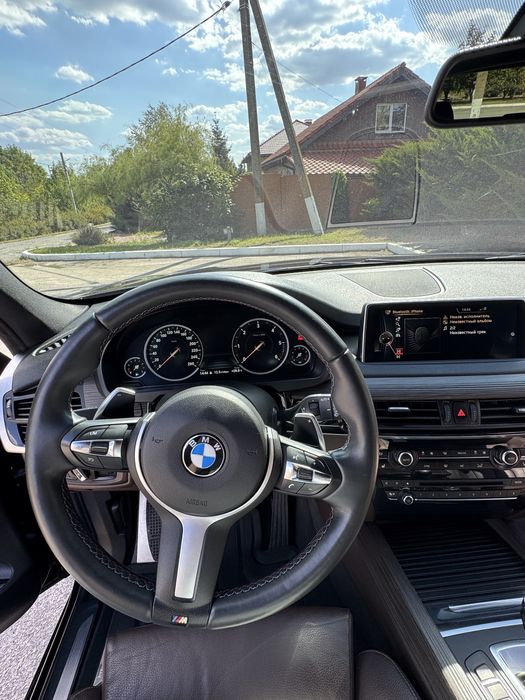 Продам BMW X5 F15 Official