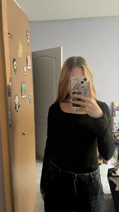 боді з квадратним вирізом