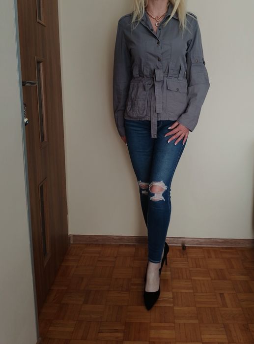 CUDOWNY zestaw żakiet kurtka zatrzaski szara+ spodnie jeans granat S M