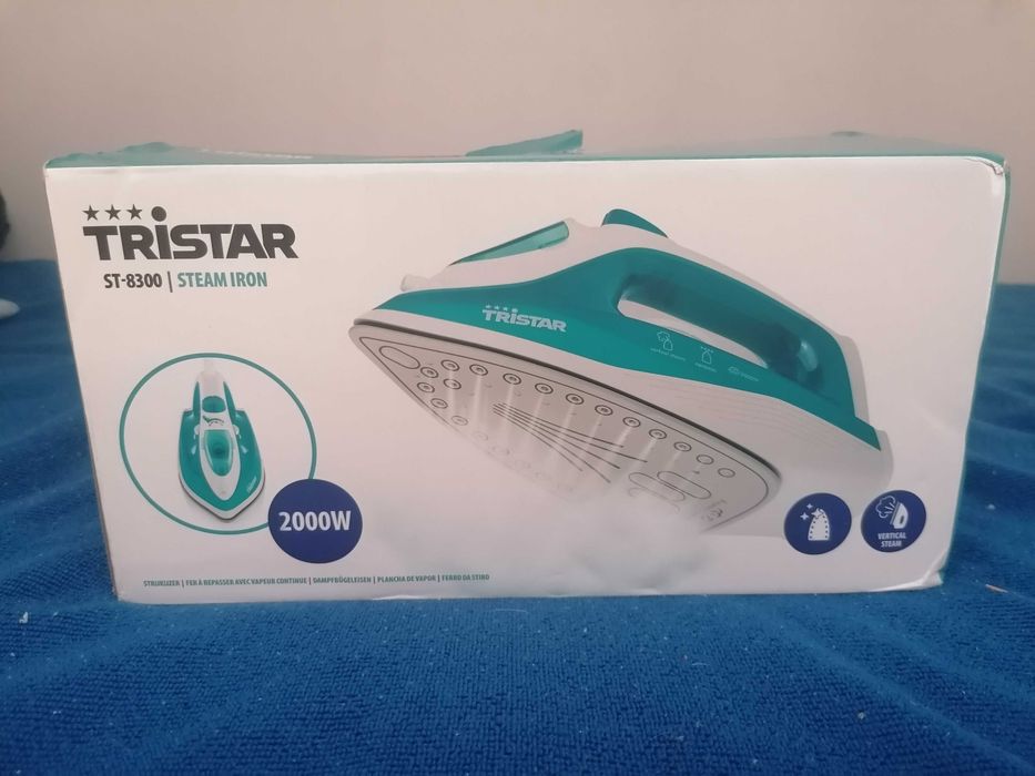 Vendo Ferro a vapor Tristar ST-8300 | Novo