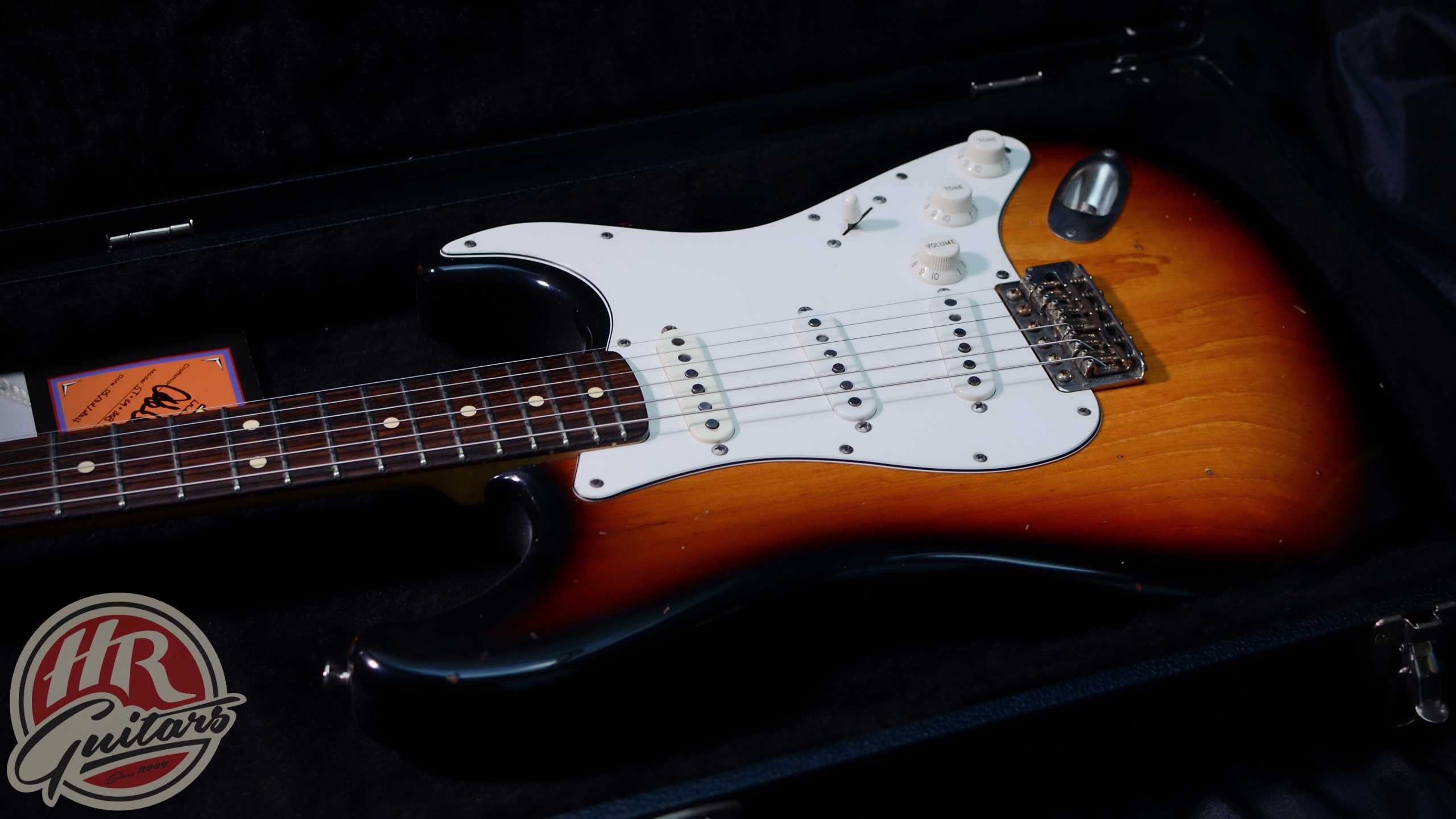 LSL Saticoy Ursula Stratocaster z 2011 roku, gitara elektryczna