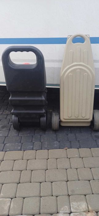 Bańka szara woda przyczepa kempingowa, kamper