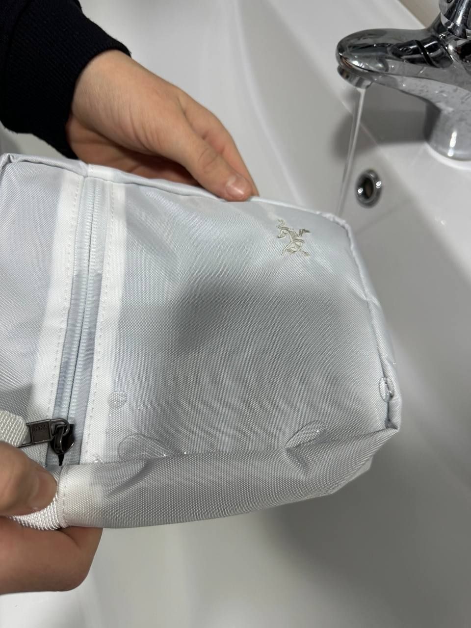 Месенджер arcteryx