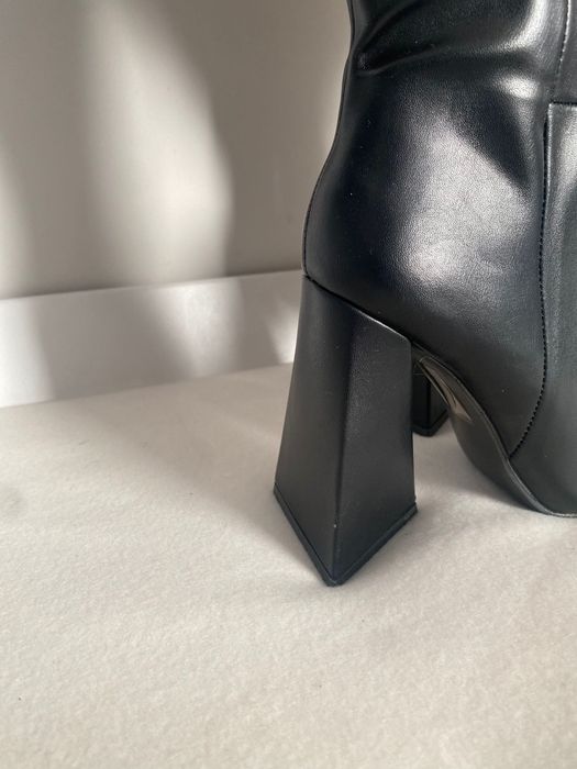 Kozaki czarne na słupku R 39 nowe z szeroką cholewką