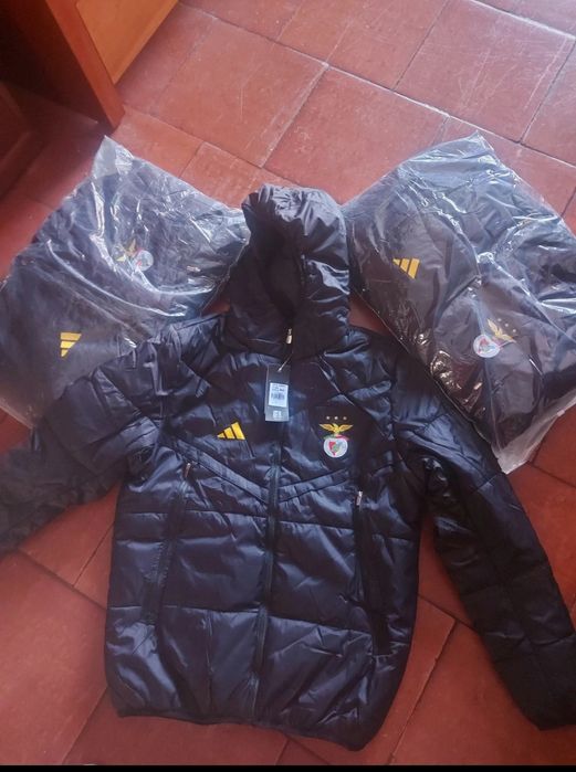 Vendo casacos Benfica