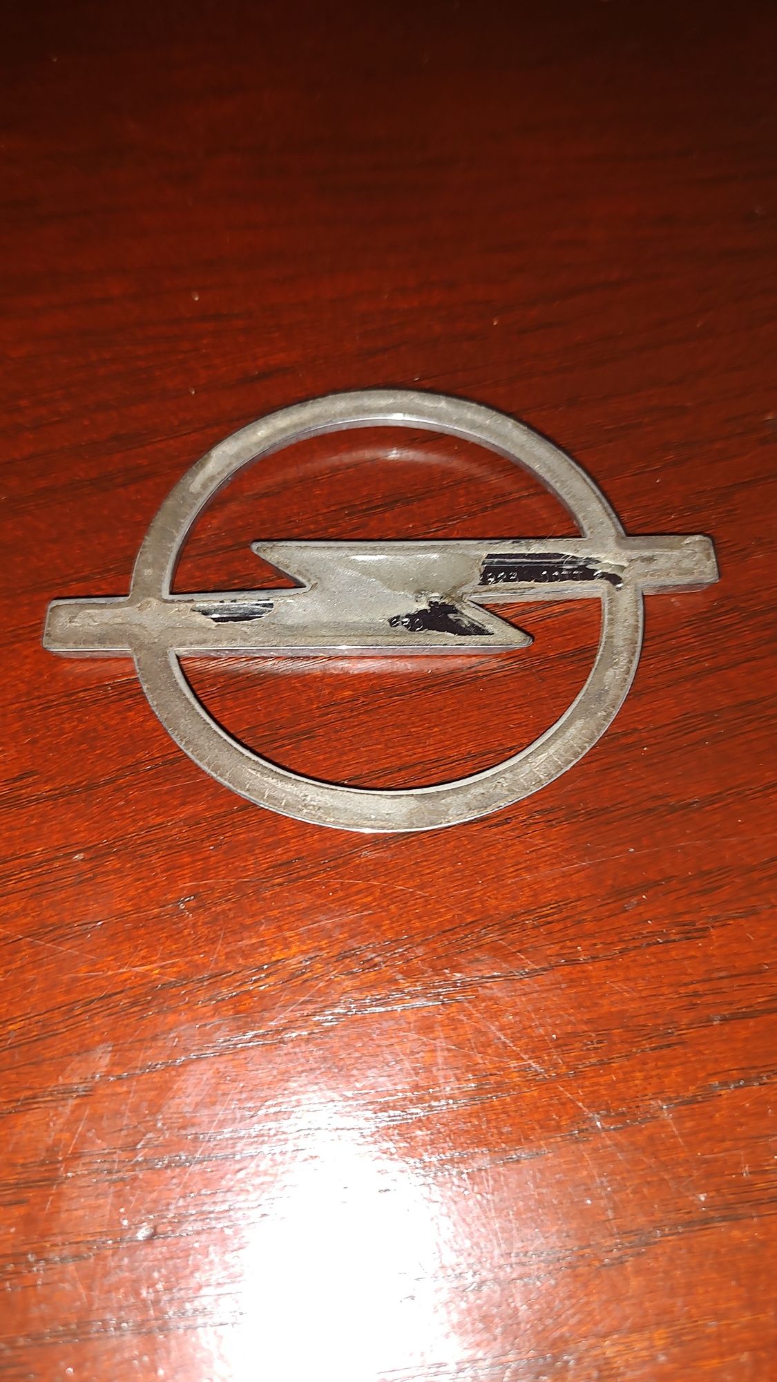 Emblemat Opel Logo na klape