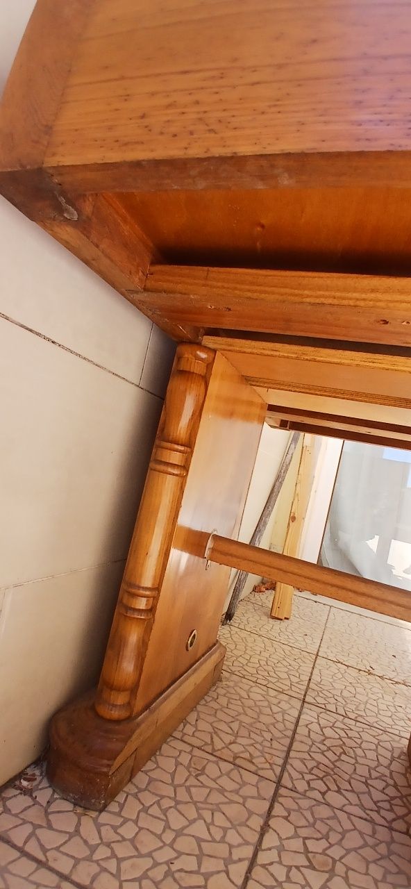 Mesa madeira maciça