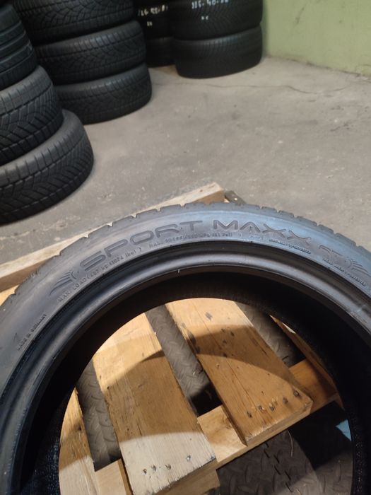 Dunlop Sport Maxx RT2 √ 205/45/16 √