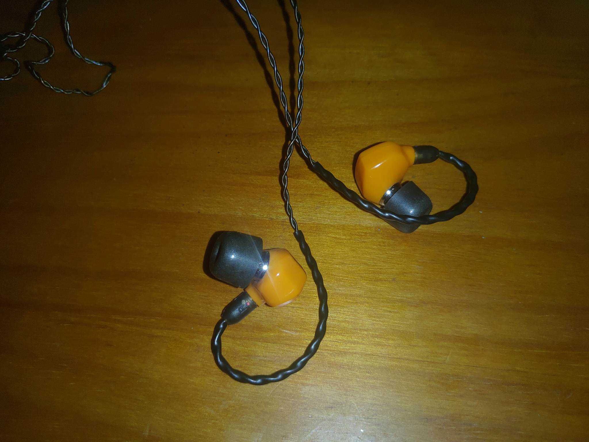 Campfire Audio Satsuma