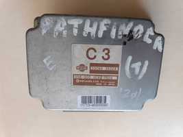 Блок управління коробкою Nissan Pathfinder R51 Navara D40 330843X02A