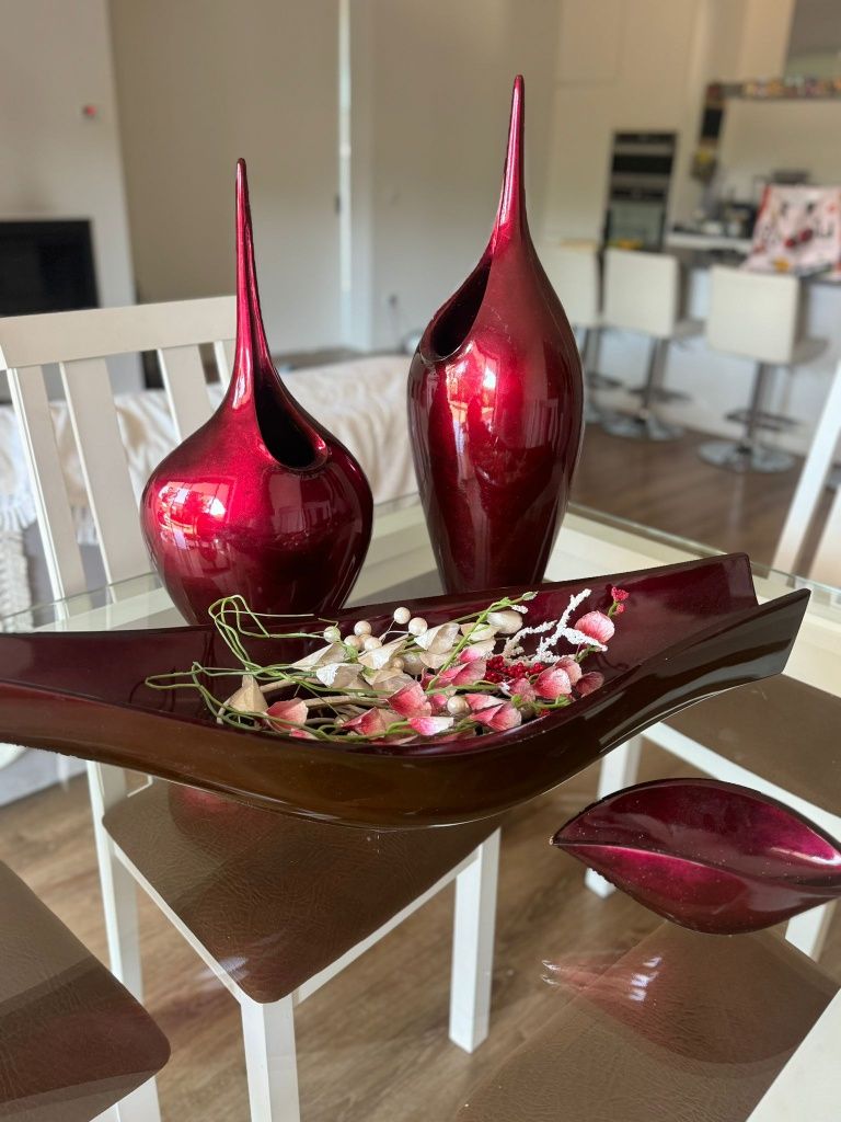 Conjunto decorativo bordô