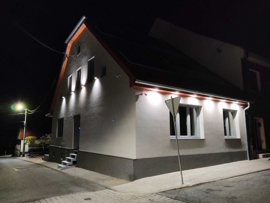 AKTUALNE - KAWALERKA 25m2 Klimatyzacja Toszek BEZCZYNSZOWE Rynek