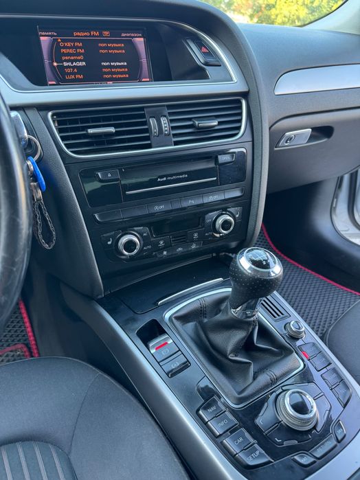 Audi A4 2013 повний привід