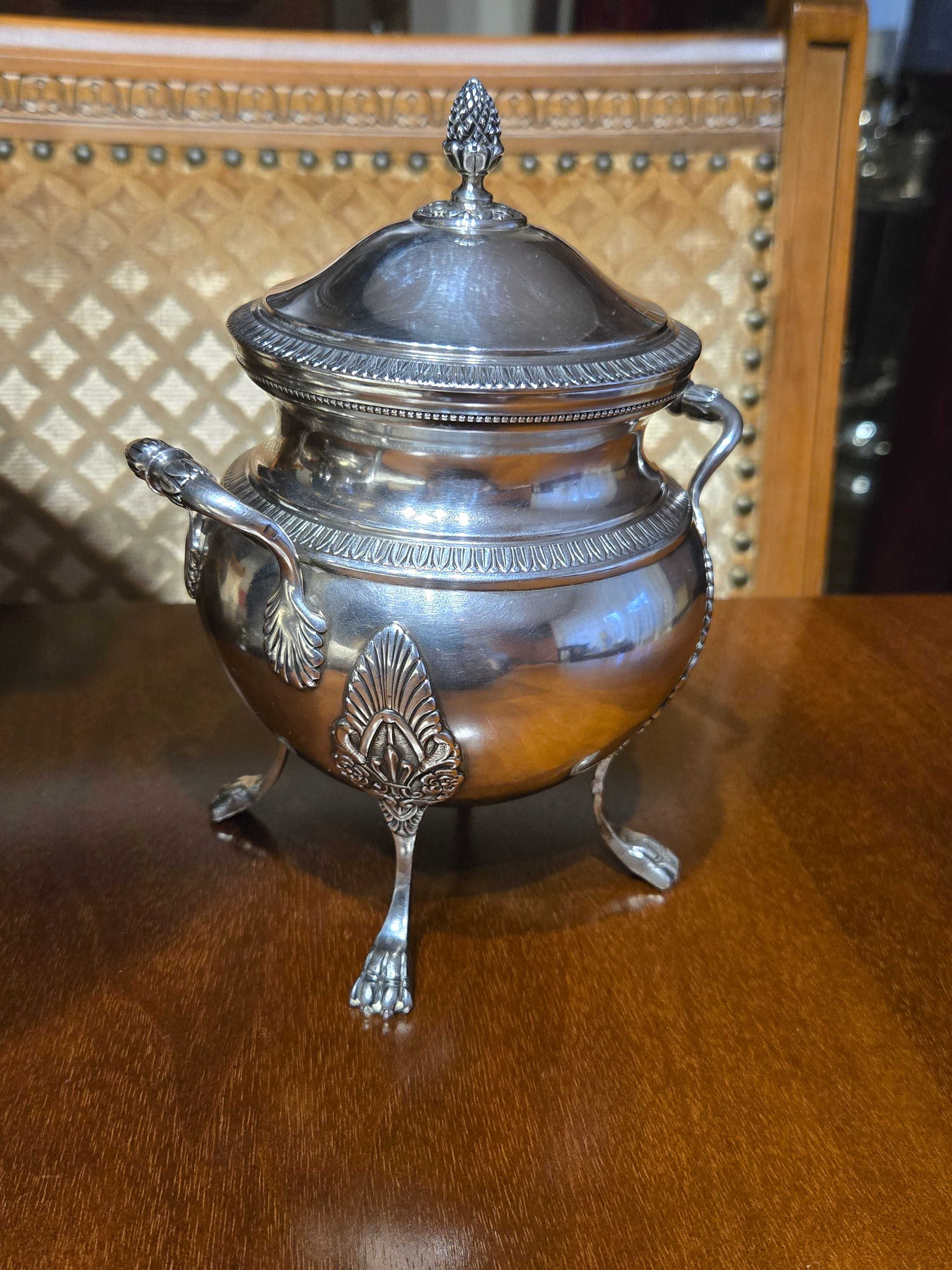 Cukiernica srebrna Pr 950 Minerva Francja w stylu Empire XIXw