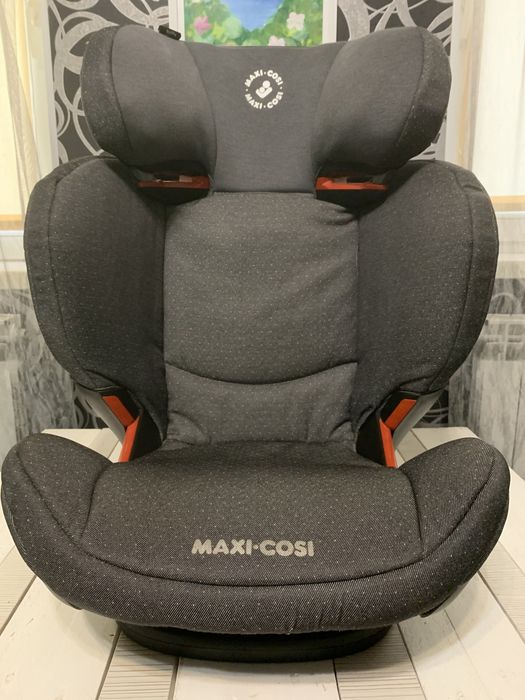 Автокрісло Maxi Cosi оригінал ідеал Європа