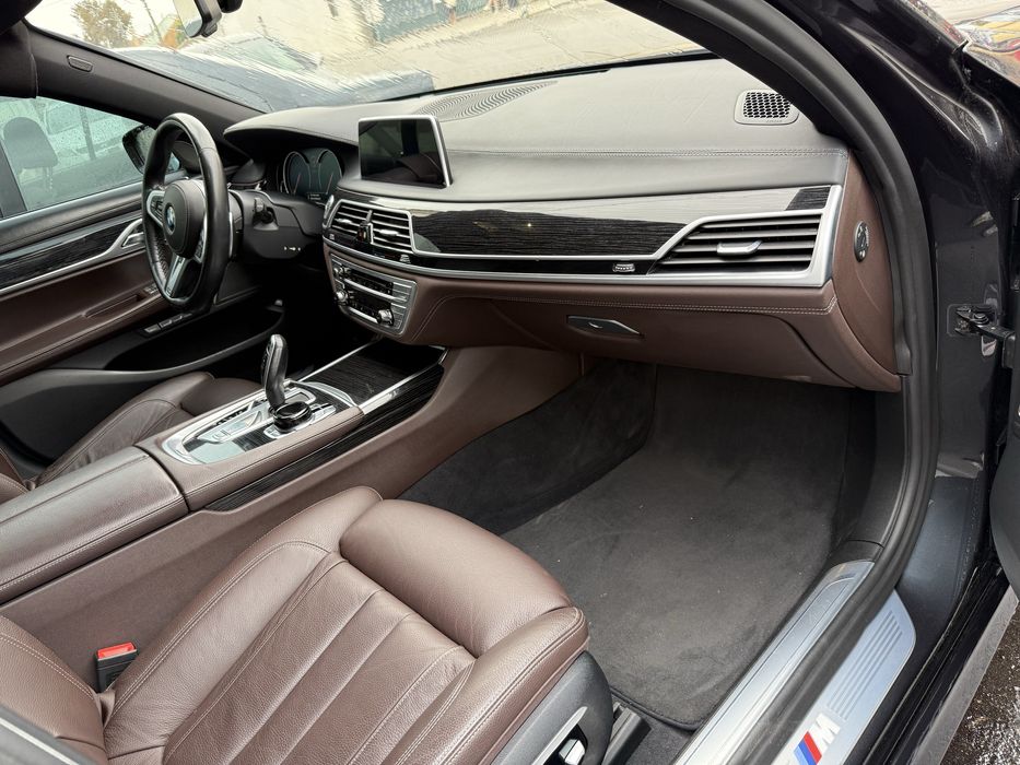 BMW 740 d LD xDrive 320 ano 2017