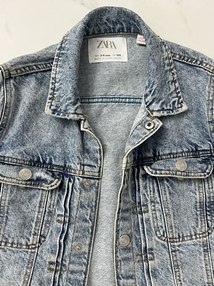 Продам джинсову куртку Zara