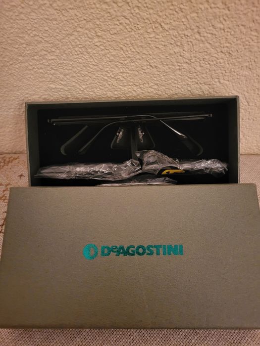 Окуляри з склом змінним.